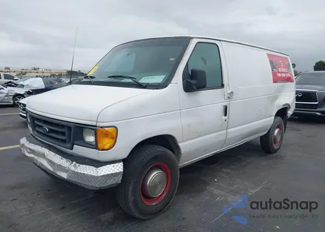 2003 Ford E-250 Commercial/Recreational z USA, uszkodzony, nr VIN 1FTNE24W33HB24612